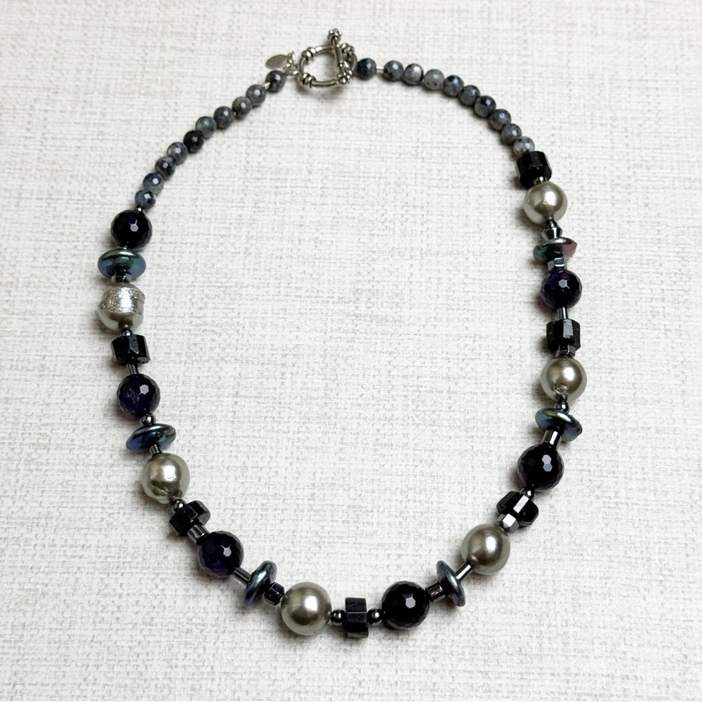 Onyx Pearl Hematite Beaded Necklace